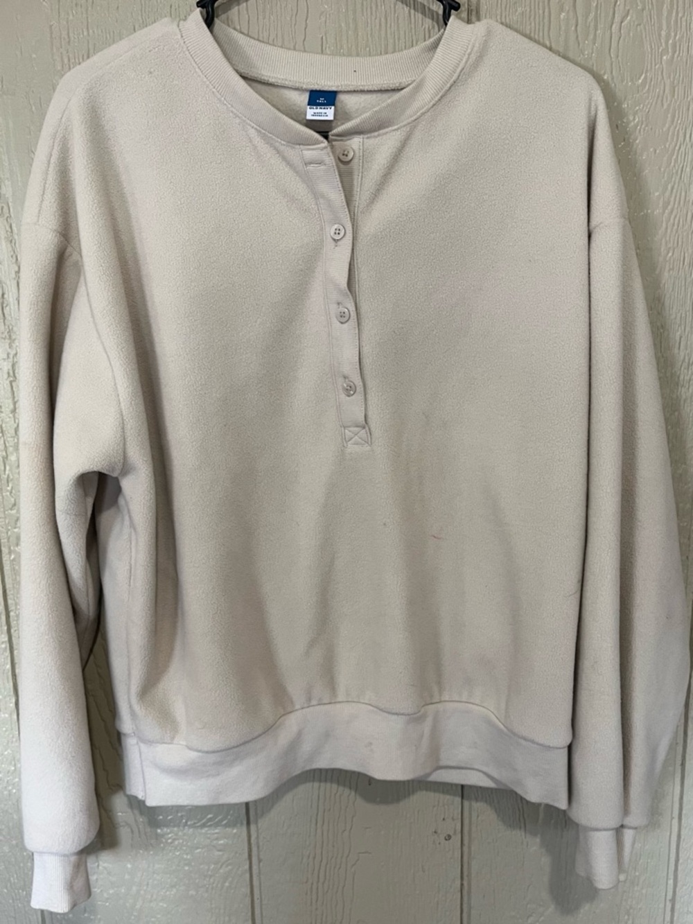 Old Navy Cream Henley Fleece Pullover Sweater